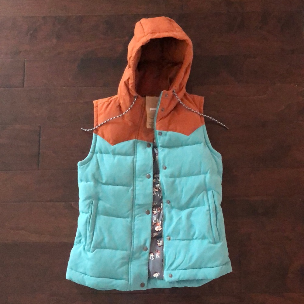 Women’s Bivy Hooded Vest